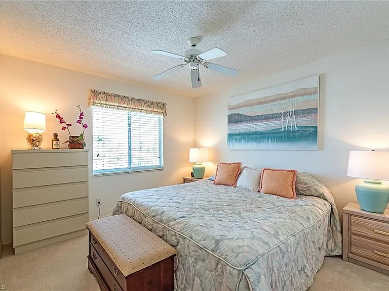 10684 Gulf Shore Dr #B-305 — Photo 8