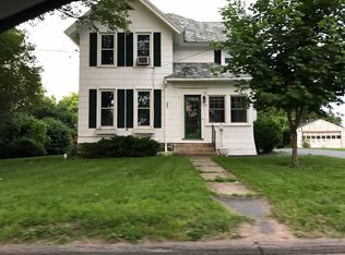 737 Graves St, Clayton, NY 13624