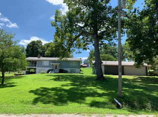 24303 Roaring River Dr, Golden, MO 65658