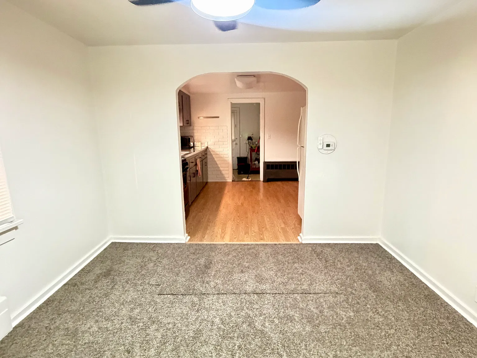 2 bed, 1250 sqft, $850 — Photo 4
