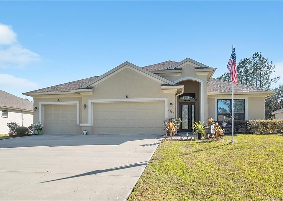 1st image of 2389 N Brentwood Cir