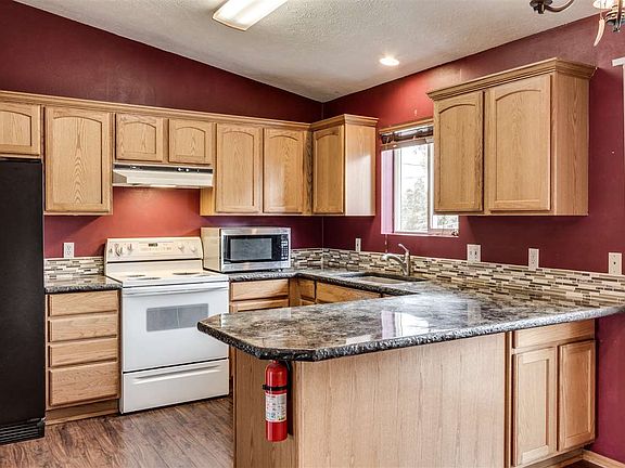 4th image of 4311 E 15th Ave
