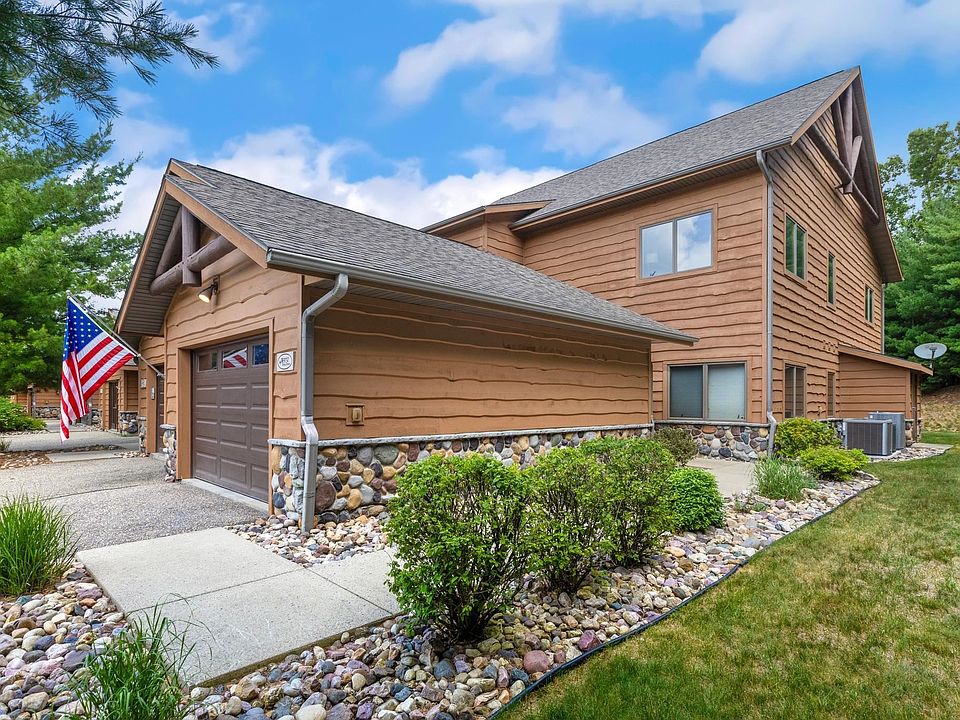 1st image of W4112 Vista Dr
