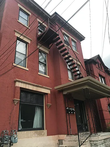 1304 S Brook St #2 Photo 1
