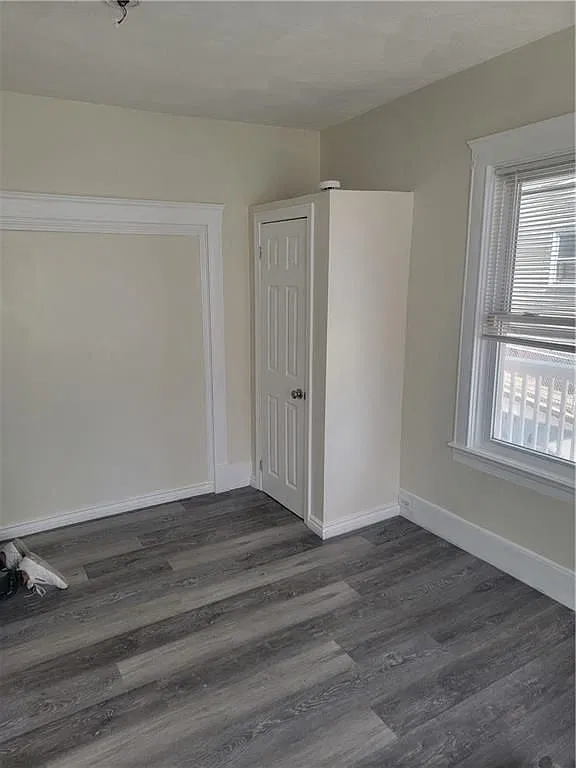 2 bed, 1.0 bath, 800 sqft, $1,600 — Photo 3