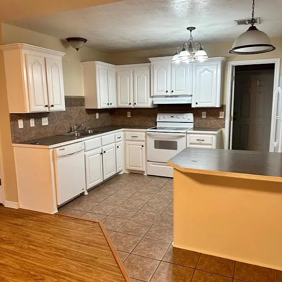 4340 Benoit Ln — Photo 4