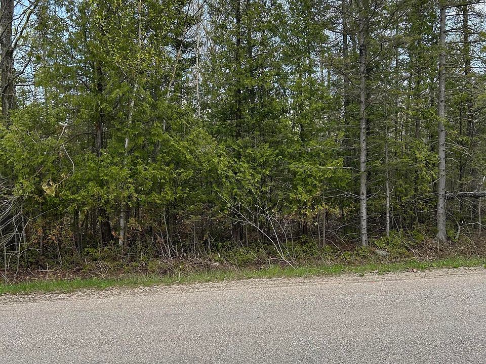 1st image of 13792 N Mackinaw Hwy