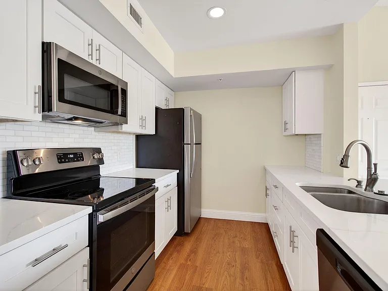 157 Yacht Club Way #303 — Photo 7