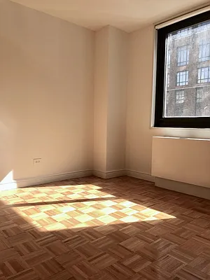 Rented by Corcoran | media 3