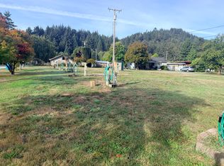 144 Sanders Rd #144, Klamath, CA 95548