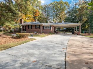 1400 Bridges Dr, High Point, NC 27262