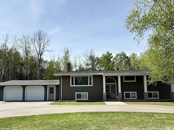 W6896 2nd Rd, Menominee, MI 49858