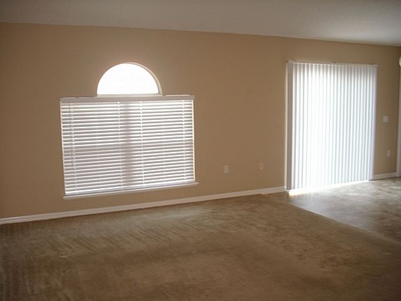5th image of 147 Timbercreek Pines Circle