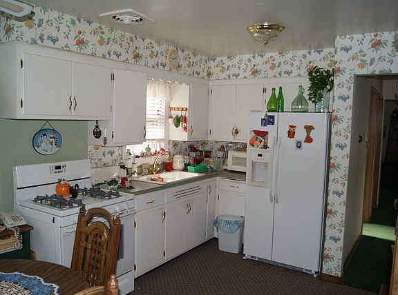 4th image of 9021 S Albany Ave