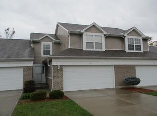 1705 S Pointe Dr, Lawrenceburg, IN 47025