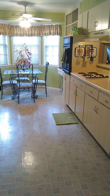2nd image of 4927 Leven Rd