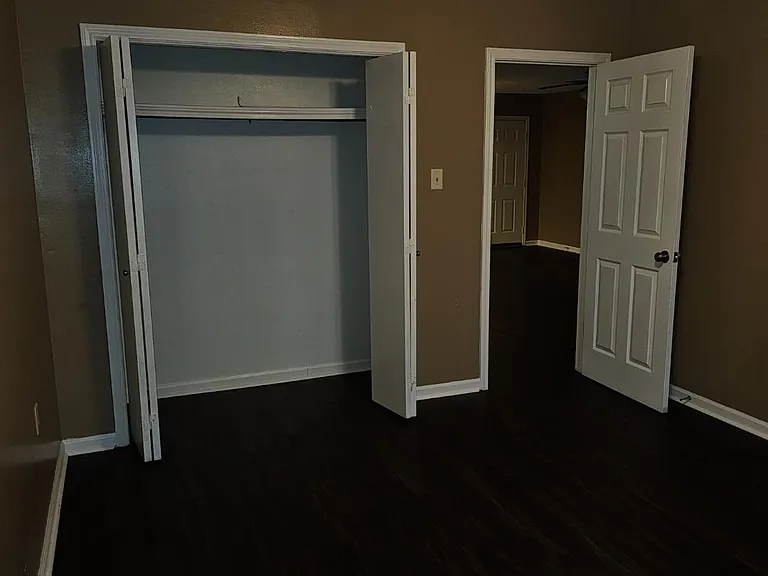 Unit Photo