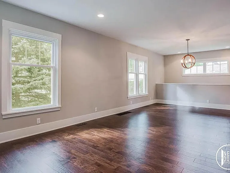 221 Sherman Ave — Photo 5