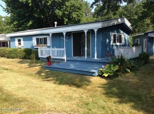 1900 E Pontaluna Rd, Spring Lake, MI 49456