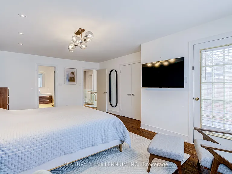 30 Queensmill Ct — Photo 25