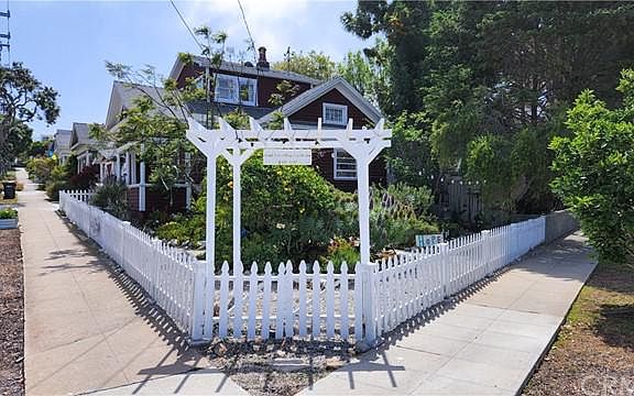 4th image of 510 Garnet St