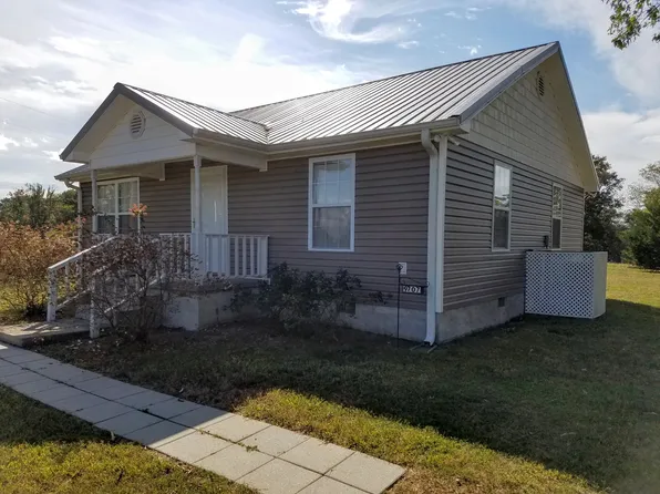 9707 Highway 301, Trenton, GA 30752