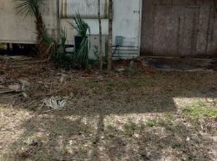 979 N Dunkenfield Ave, Crystal River, FL 34429