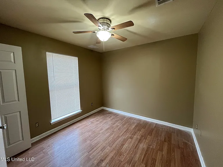 6165 E Lamar St — Photo 7