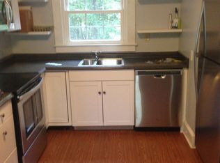 526 S Main St, Troutman, NC 28166