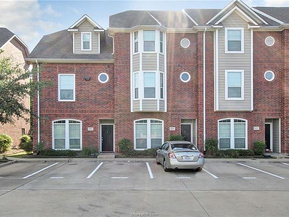 2nd image of 305 Holleman Dr Unit 1602