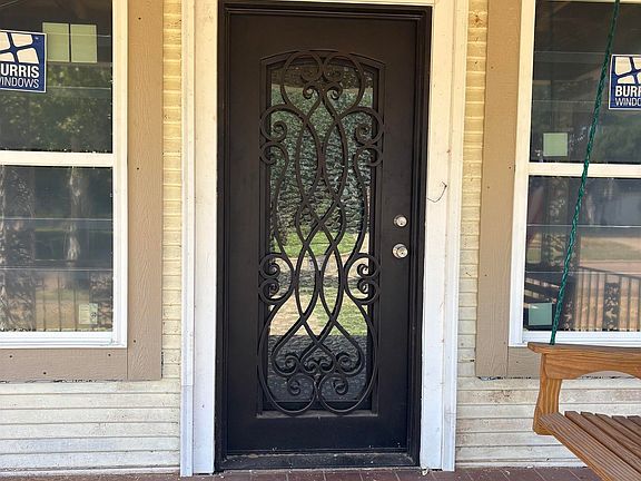 5th image of 1801 Speedway Ave