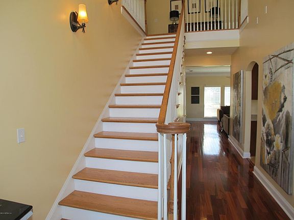 4th image of 1139 W Emilys Walk Ln