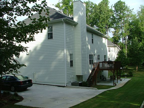 5th image of 1300 Kelly Nelson Dr