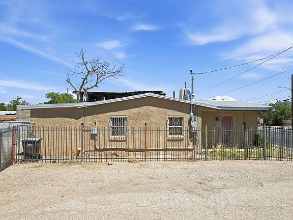 4th image of 721 Isleta Blvd SW