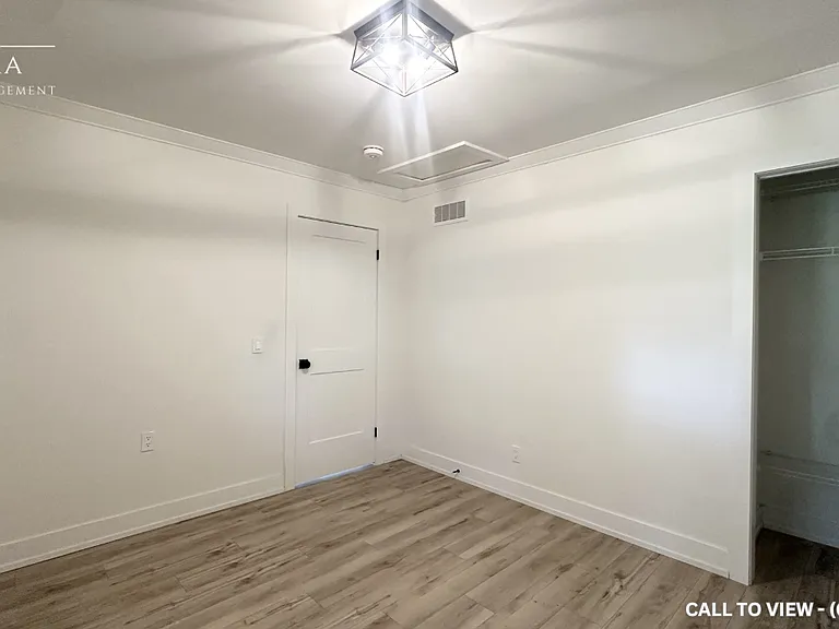 211 Emerson Ave #1 — Photo 6