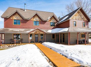 27 W Stark Rd, Esko, MN 55733