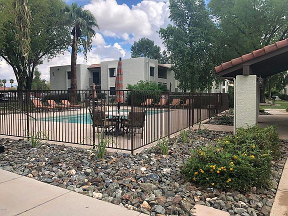 4th image of 10444 N 69th St APT 105