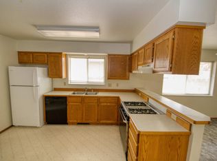 141 N Broadway St, Fallon, NV 89406