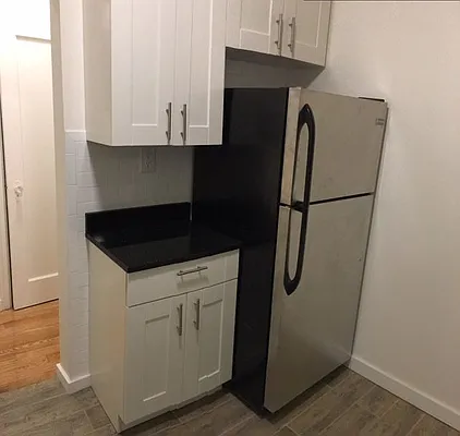 Rented by Talent Real Estate Inc. | media 15