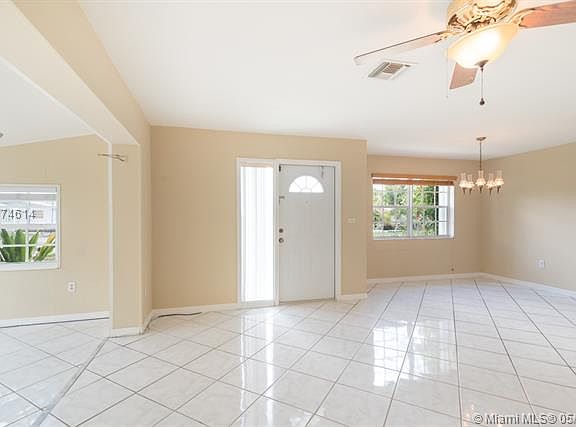 Move in ready Miramar home