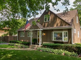 631 N La Londe Ave, Lombard, IL 60148
