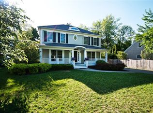 2 Continental Dr, Rochester, NY 14618
