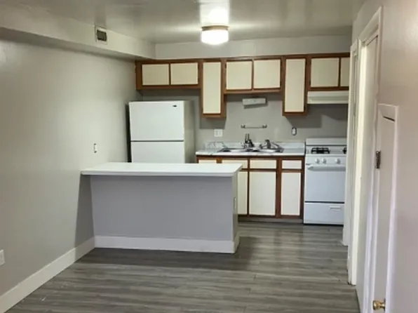 4136 River Rd, Cincinnati, OH