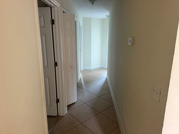 5th image of 4719 Ilah Rd N