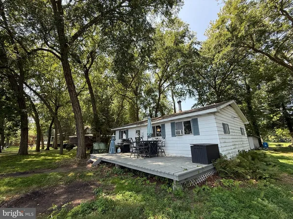 49 Beech Island Rd, Middletown, PA 17057