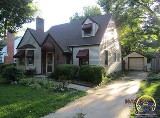 1935 SW Webster Ave, Topeka, KS 66604