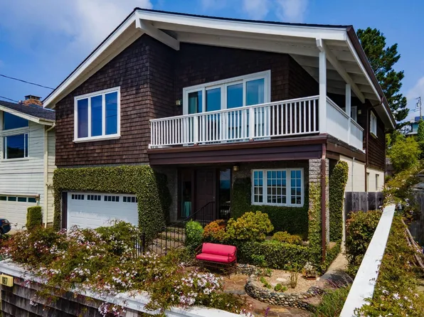 667 Kelmore St, Moss Beach, CA 94038