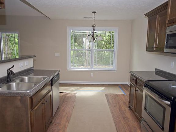 5th image of 1211 Merritt Hill Trl