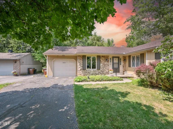 3241 Woodbrook Rd, Toledo, OH 43617