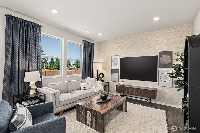 3rd image of 560 Hann Street #66
